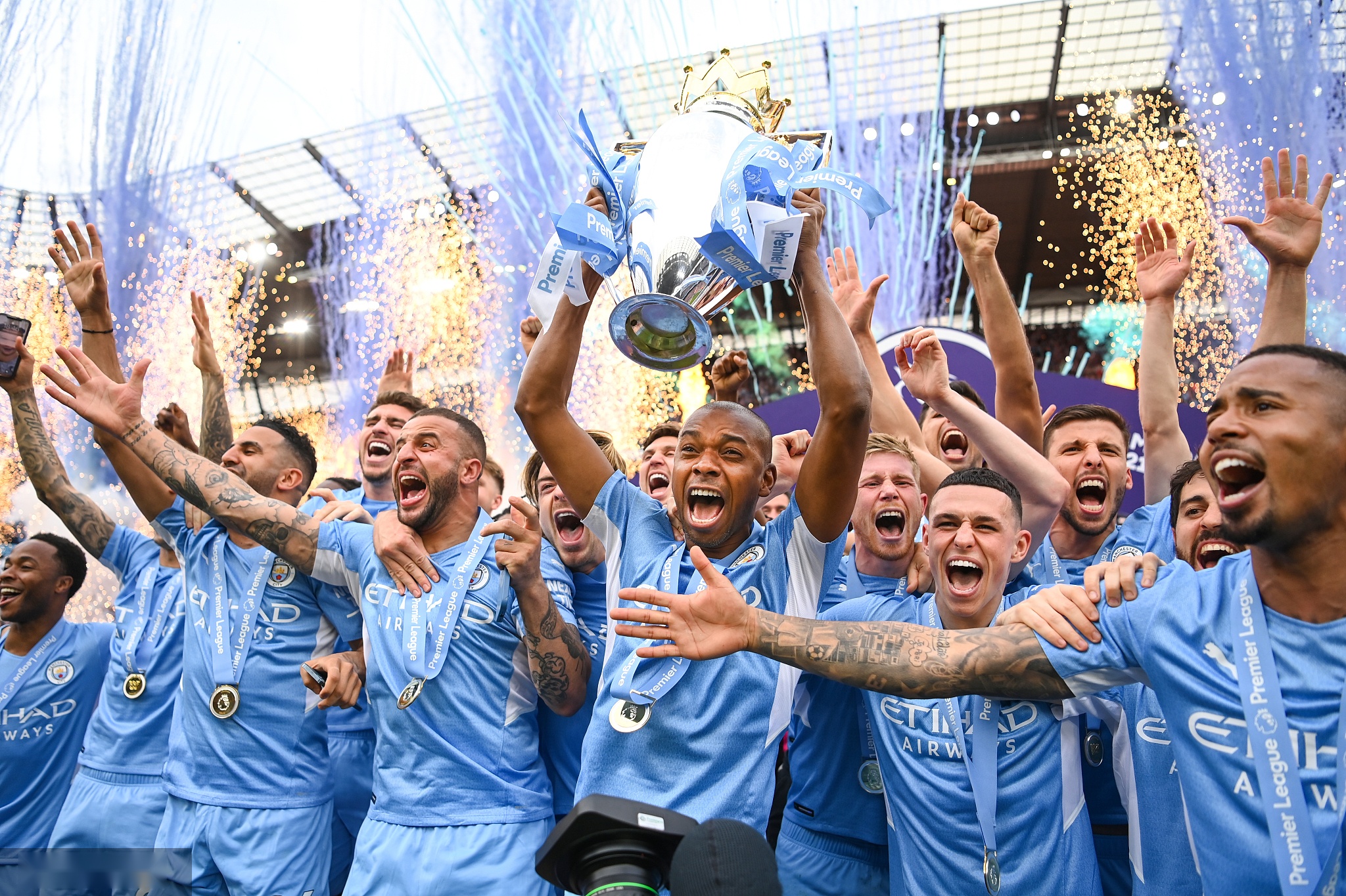 在竞争激烈 在竞争激烈